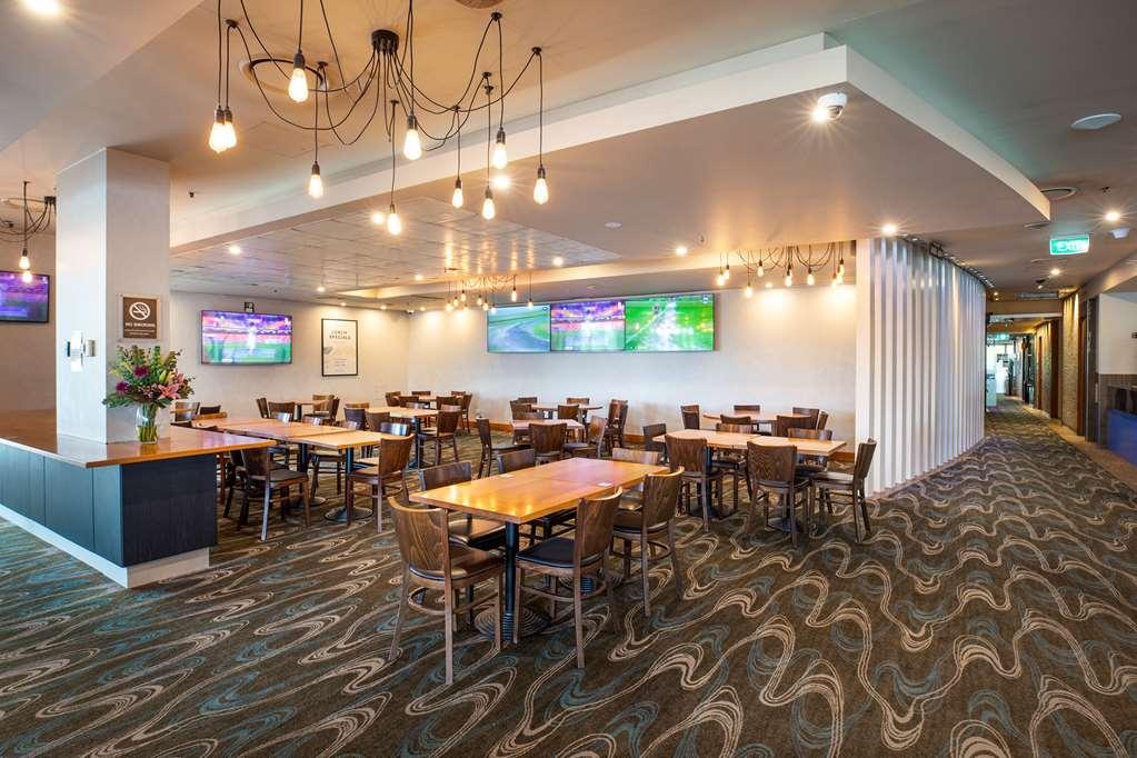 Narrabeen Sands Hotel By Nightcap Plus Restaurant photo